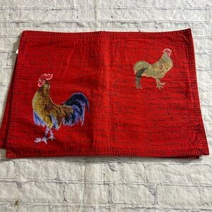 WILLIAMS SONOMA COUNTRY FRENCH (4) RED/BLACK ROOSTERS 100% COTTON PLACEMATS